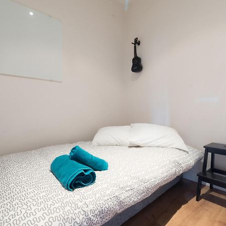 Apartamentos Eloisa Madrid Rum bild