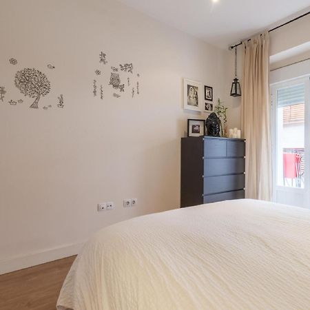 Apartamentos Eloisa Madrid Rum bild