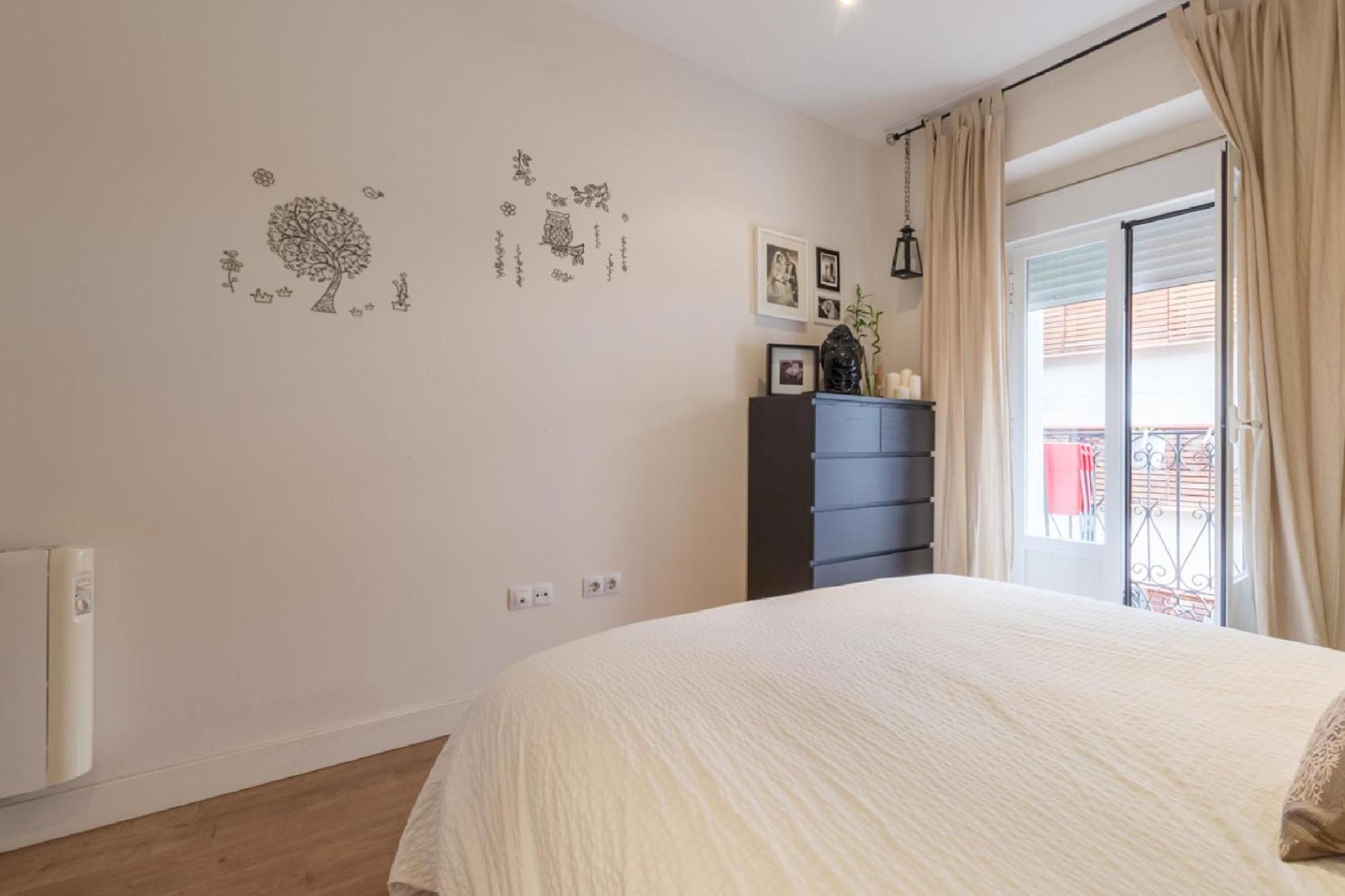 Apartamentos Eloisa Madrid Rum bild