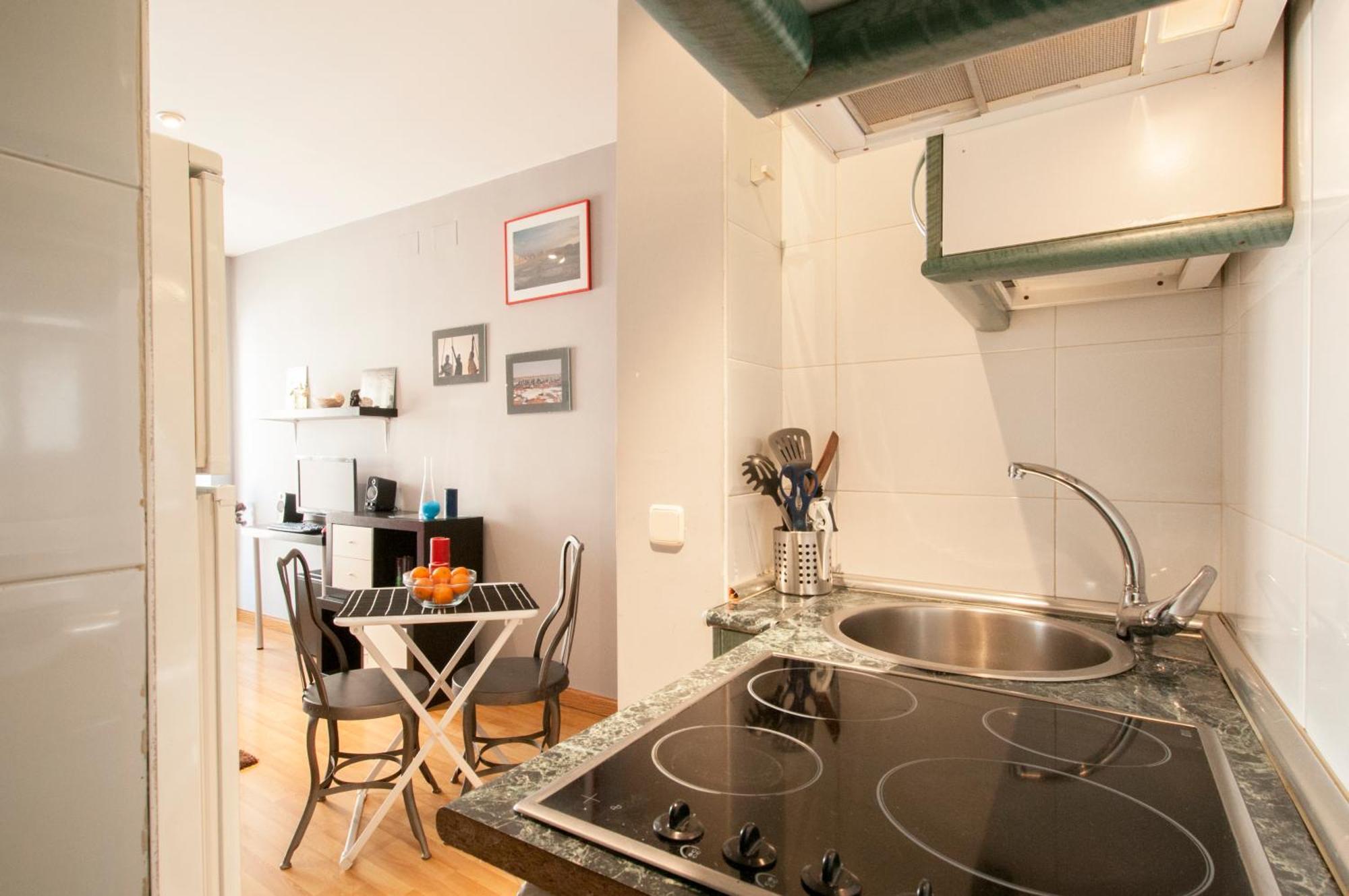 Apartamentos Eloisa Madrid Rum bild