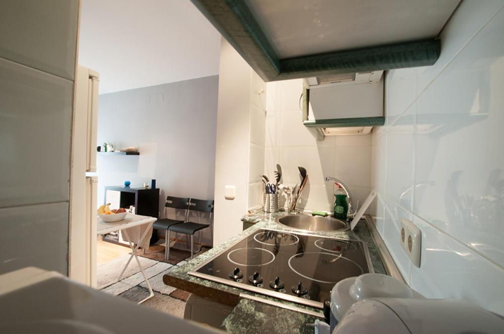 Apartamentos Eloisa Madrid Exteriör bild